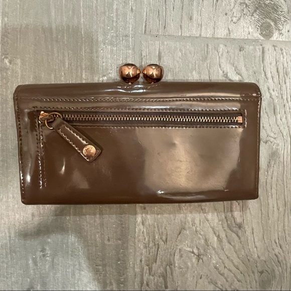 Ted Baker Wallet - Picture 2 of 9